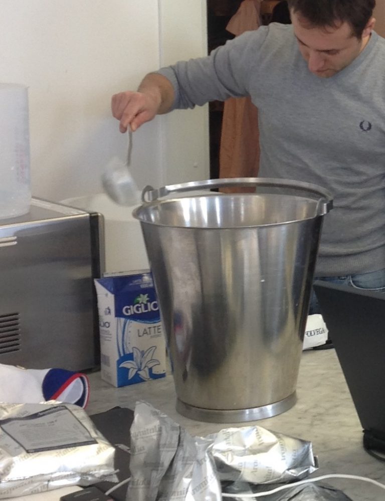 How to make Gelato Commercially? Gelato Ice Cream Mix Taylor UK